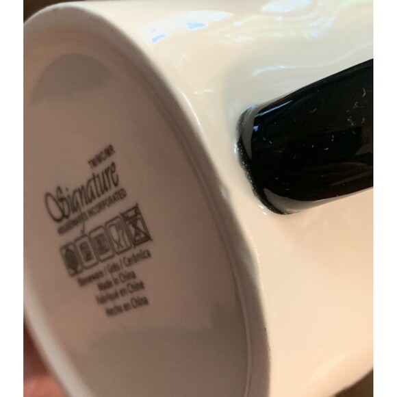 Signature Housewares Mug Hipster Diva Tiger Cat Zebra Print Dress Red Hat Clutch - Picture 8 of 9